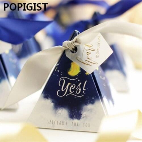 Dream Star Moon Triangular Pyramid Wedding Favors Candy Boxes Party Supplies Giveaways Box Gift Chocolate Box Bomboniera