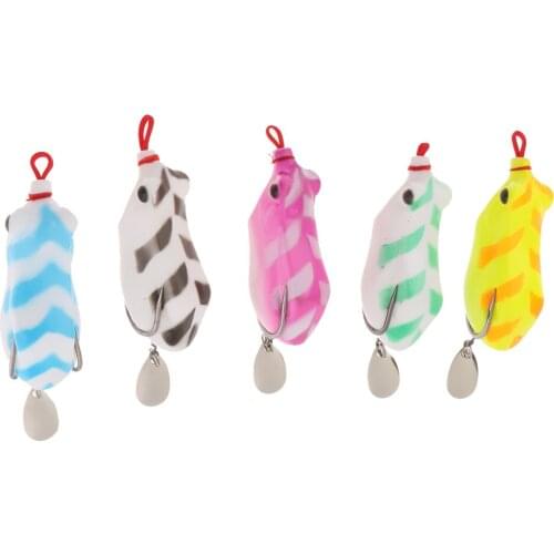 5 Pieces Topwater Frog Fishing Lure Kit Bass Freshwater Saltwater Soft Artificial Lures Baits for Fisherman