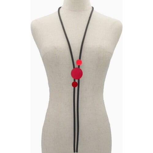 YD&YDBZ Handcrafted 2021 Rubber Necklace Jewelry For Women Simple Red Metal Pendant Necklaces Goth Style Clothes Sweater Chain