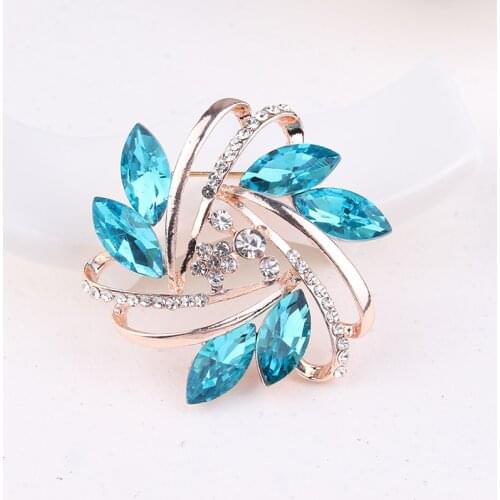 TODOX Brooch Fashion Zinc Alloy crystal exquisite flower clothes pins garment accessory scarves buckle party For wedding gifts