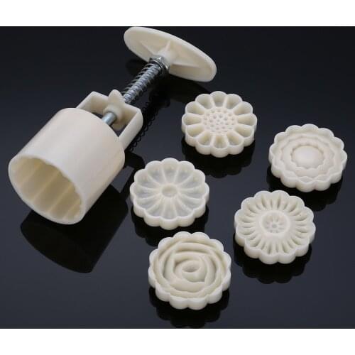 6pcs / Set Moon cake Mold Rose Flower Cookie Cutters Moon Cake Tools BIscuit Candy Mould DIY Hand Press Mold Baking tools