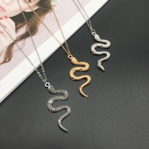 Fashion Punk Snake Dangle Pendant Necklace For Women Girls 3 Colors Trendy Female Animal Jewelry Gifts