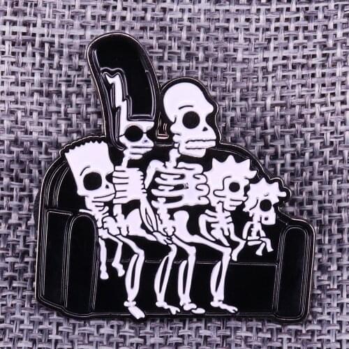 Cartoon family skull Enamel Pin couch x-ray skeleton badge everyones favorite members collection