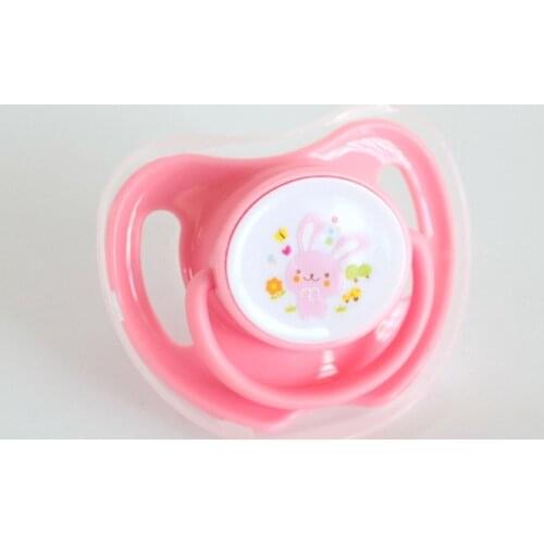 Baby Silicone Pacifier Butterfly Shape Hygienic Cap with Animal Pattern Including 4 Different Colors Round /Flat Head