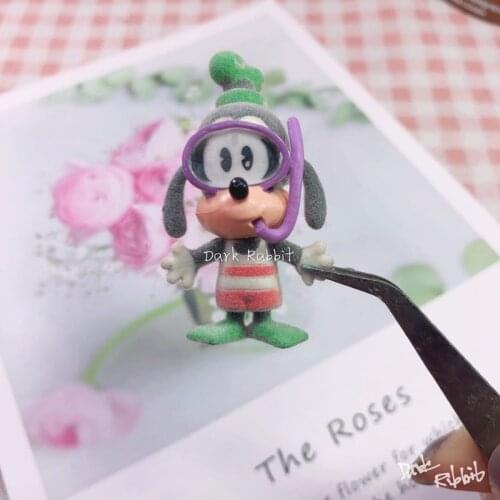 1PCS Japanese single Disney bulk cargo diving Goofy Doll Mini ornament cream mobile phone shell material