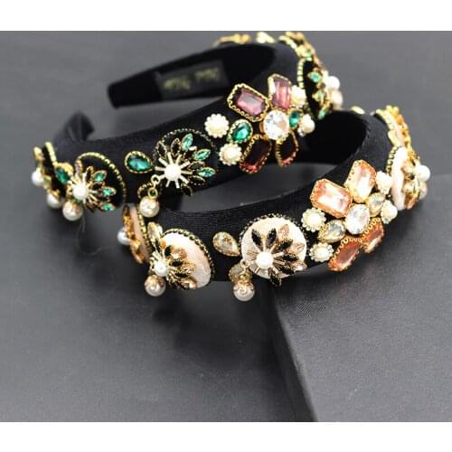 The new baroque gemstone particles luxury pearl ladies headband dance dazzling fashion all-match hair accessories 753
