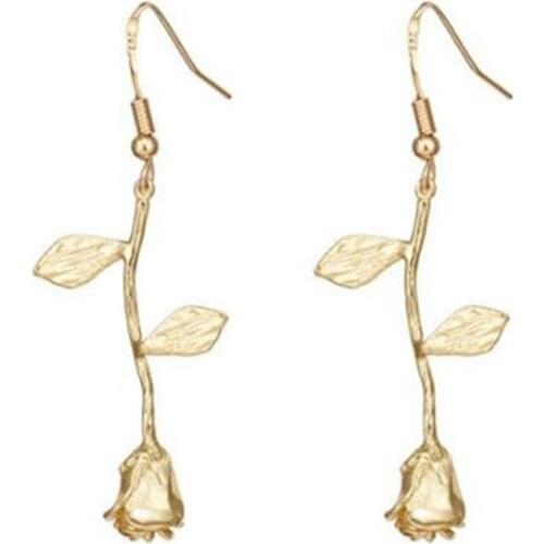 2018 female fashion earrings metal contracted earrings Korean woman rose flowers romantic delicate earrings wholesale 024