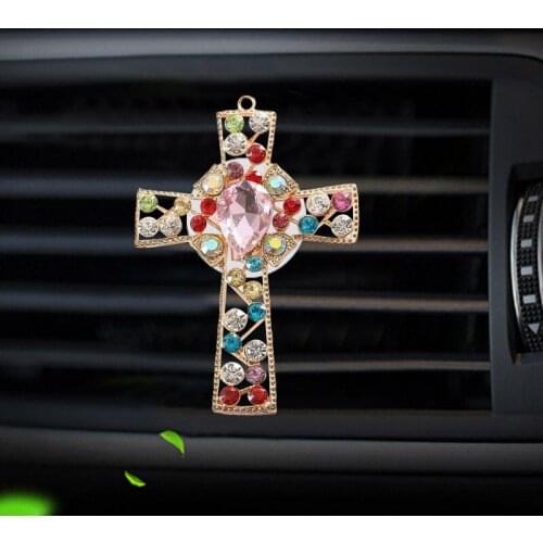 Car Outlet Perfume Clip Set Auger Diamond Cross Jesus Car Decoration Aromatherapy Creative Car Accessories
