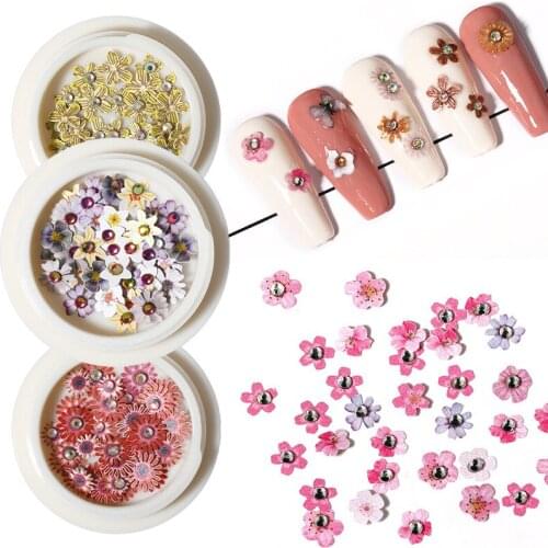 Nail Art Wood Pulp Color Flower Rose Daisy Small Wood Pulp Sheet with Diamond Small Daisy Nail Art Decorations Wood Pulp Sheet
