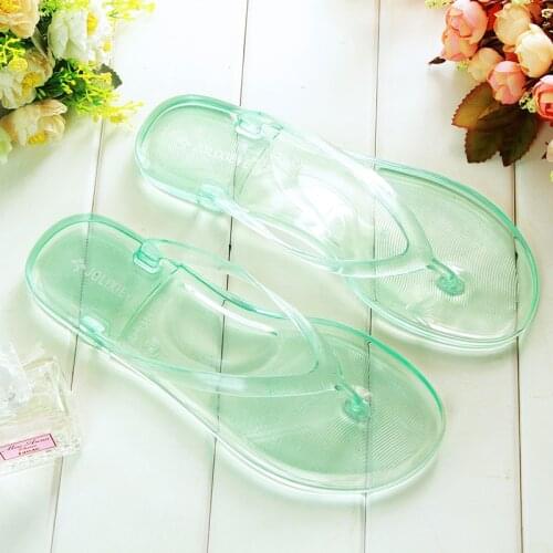Ms. summer sandals jelly sandals transparent flats sandals crystal slip bathroom slippers plastic sandals Korean shipping