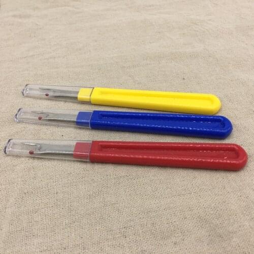 3Pcs Plastic Handle Craft Thread Cutter Seam Ripper Stitch Unpicker Needle Arts Sewing Tools