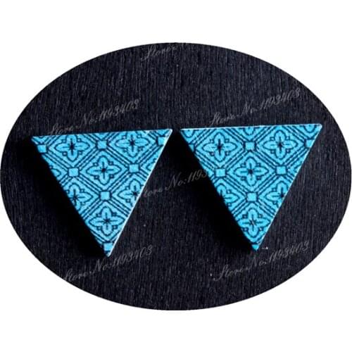 15 x 17mm Triangle Wood Laser Cut Cabochon beads to make DIY Rings, Earrings, Brooch, Necklace pendant