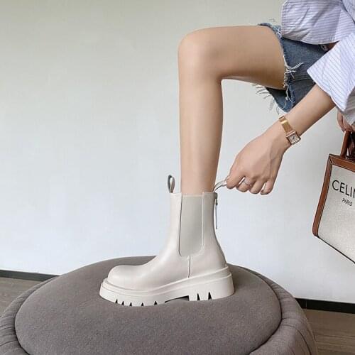 QZYERAI 2021 Cowhide Chelsea Boots Women Autumn Winter Round Toe Genuine Leather Shoes Lady Elastic Band Boots Woman