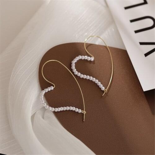 Fashion Exaggerated Heart Earrings Women Simple Temperament Pearl Earring Jewelry
