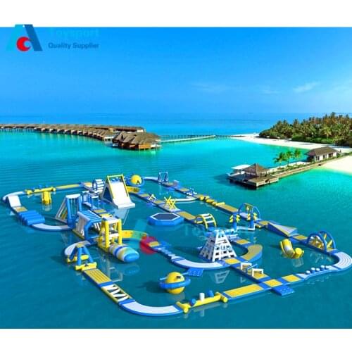 Commercial kids floating obstacle course adult sport games inflatable water park