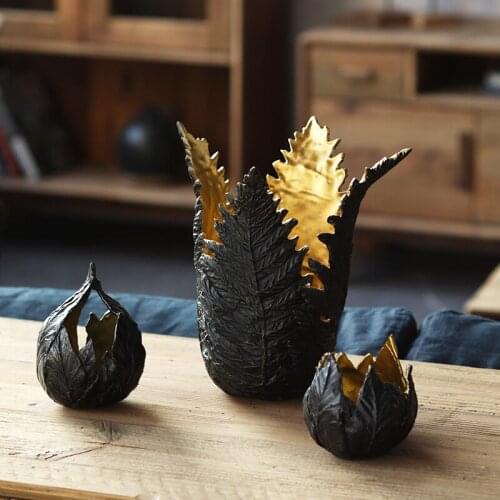 Modern Creative Blooming Leaves Figurine Statue Black And Gold Metal Sculpture Home Room Office Desktop Vase Decoration Gifts