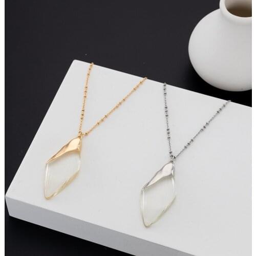 Jaeeyin 2021 Fashion Statement Jewelry Gold Color Metal Clear Resin Rhombus Pendant Bean Chain Gift Women Girls