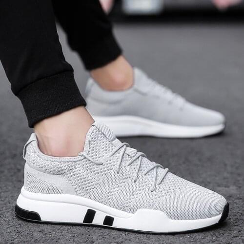 Running Shoes Men 2020 Summer Autumn Breathable and versatile canvas Board Shoes Mens Sports Leisure Mesh Sweat Deodorant SOCK