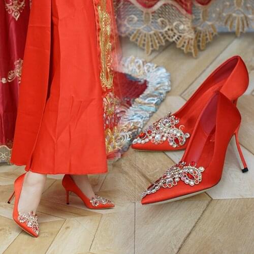 2021 new pointed high-heeled red wedding shoes bridal shoes toasting suit shoes crystal white wedding dress bridesmaid shoes