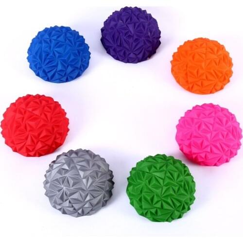 1pcs Yoga Half-ball Water Childrens Sense Training Cube Diamond Pattern Pineapple Ball Foot Massage Ball Toy Fitness Balls