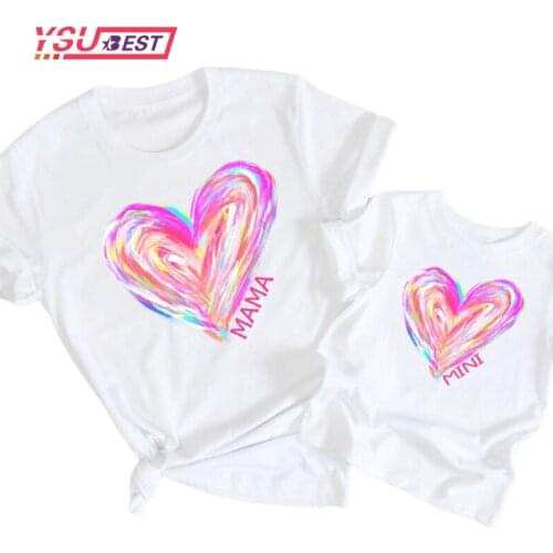 Painted Love Mother Daughter T-shirts Summer Family Matching Outfits Mom Baby Mommy and Mini Tee-shirt Clothes Woman Girls Top