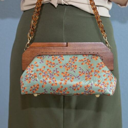 2021 Simple Style Women Print Color Wooden Frame Purse Acrylic Handle Chain Materaial Kit Cross Body Messenger Bags