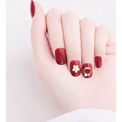 Fake Nails Burgundy Flower Short Wearing Nail Stickers Finished Nails 24pcs With Glue All-Matched SANA889