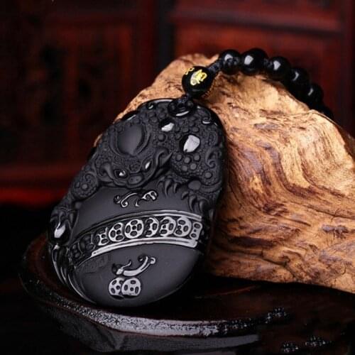 Natural Obsidian Three feet Toad Jade Pendant Jewelry Lucky to ward off evil spirits Auspicious Amulet Pendant Jade Fine Jewelry