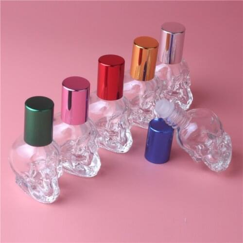1pcs 8 ML 6Color Skull Shape Mini Small Empty Glass Roll On Perfume Bottle Glass Sample Bottle With Aluminum Cap Metal Roll Ball