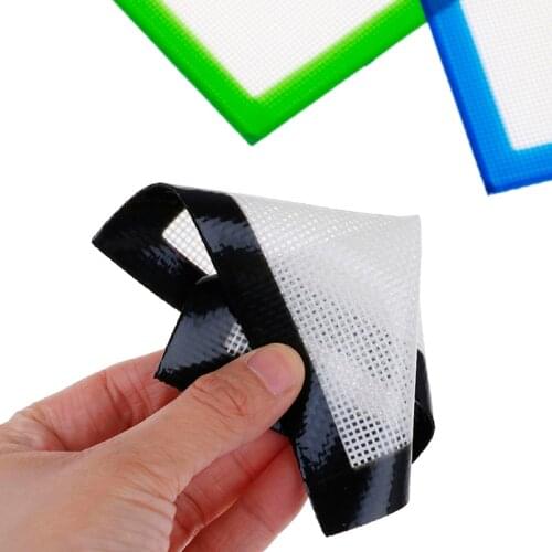 1 PCS Silicone Dab Rectangle Oil Slick Concentrate Pads Mat Oil Slick Non Stick Fiber Glass Silicon Table Deco Random Color