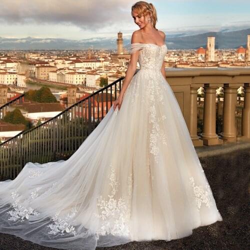 2021 New Design Sweetheart Off Shoulder Appliqued Lace Backless Tulle A-Line Boho Wedding Dress Bridal Gown Vestido De Novia