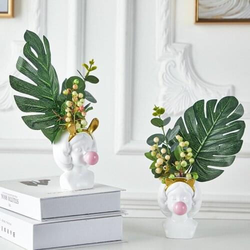 Nordic Creative Vase Human Head Lovely Bubble Gum Girl Rabbit Cat Flower Arrangement Modern Home Decoration Flower Pot Wedding