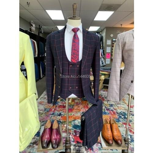 2019 Fashion Business Plaid Designs Men Suit Tailor Made Groom Tuxedos Wedding 3 Piece Suits Best Man Blazer (Jacket+Pants+Vest)