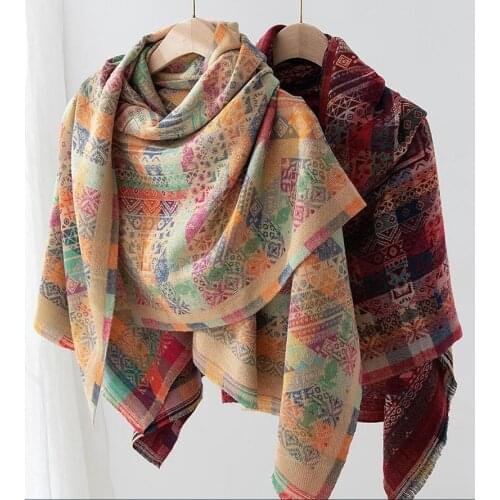 New Women Winter Thick Warm Cashmere Pashmina Scarves Ethnic Retro Jacquard Shawl Thick Blanket Fashion Female Pashmina Hijab