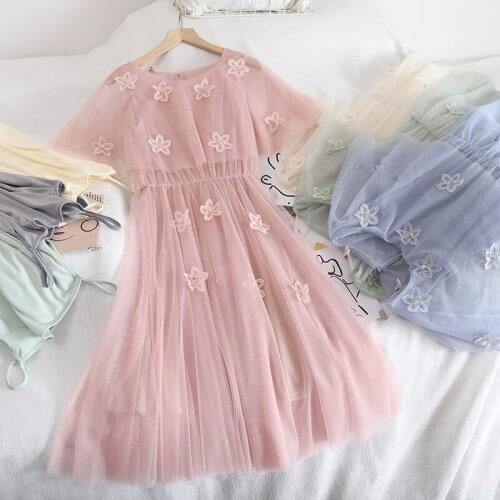 2021 Summer Women O-Neck Layer Embroidery Lace Flower Pleated Chic Dress Lady Elastic Slim Mesh Gauze Pullover Party Midi Dress