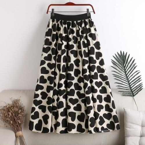 Love Printed Big Swing Skirt Womens Autumn New Style Elastic Waist Shows Thin And Loose Half Skirt