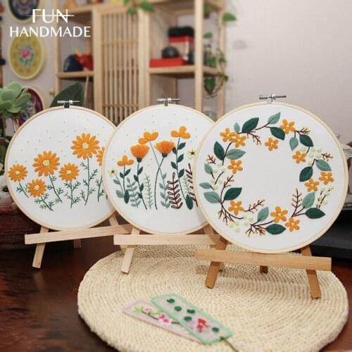 DIY Flower Embroidery Kit With Hoop Little Daisy Plant Wreath Needlework Cross Stitch Handmade Gift Wall Home Decor