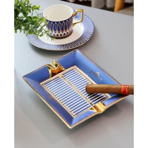 Portable Cigar Ashtray Ceramic For Office Living Room Clubhouse KTV Useful European Style Creative Home Furnishing Ornament