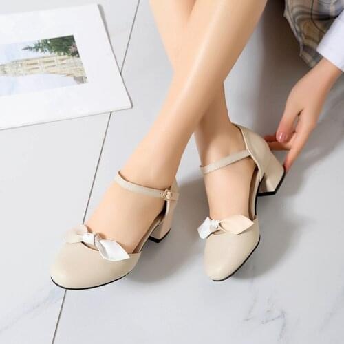 YQBTDL 2021 Spring Summer Fashion Date Casual Bean Sprouts Bow Pumps Women Buckle Strap Party Sweet Shoes Women New Size 34-43
