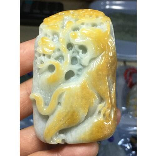 Natural Myanmar jade A HandCarved jade lizard jadeite jade green jade pendant jade necklace pendants jewelry necklaces