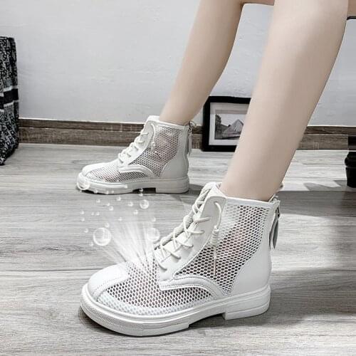 Casual Martin boots sandals boots 2021 new Korean flat bottom ins fashion breathable mesh short boots sandals womens trend