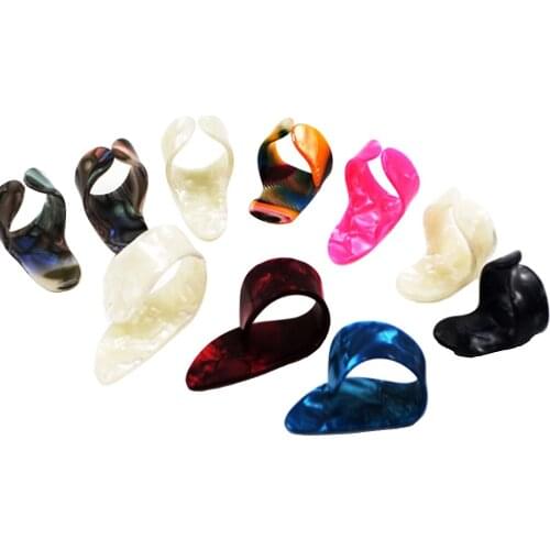 15 Pieces Pick Holder Stainless Steel Celluloid Guitar Pick Picks Finger Round