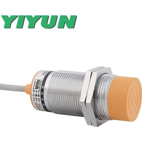 M30 inductive proximity switch LJ30A3-15-Z 24V DC two-wire normally open metal sensor