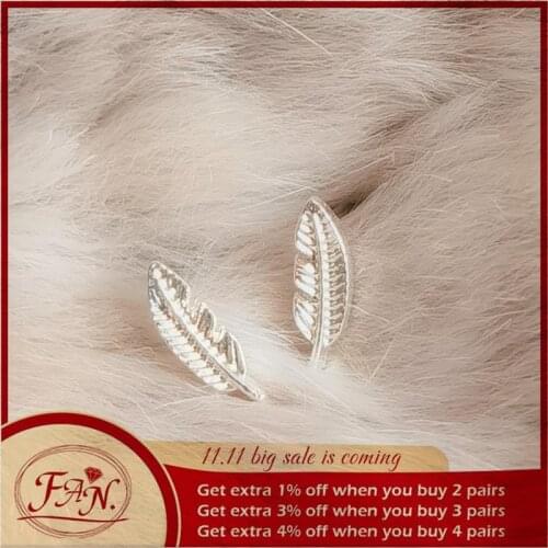 2021 New Trend Hot Sale Amazing Cute Lovely Small Silver Color Feather Style Fashion Stud Earrings Perfect Gift for Girl & Women
