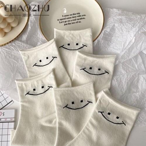 CHAOZHU Simple Line Draw Girls' Japanese White Cute Smile Face Puppy Pig Kawaii Socks Daily Basic Calcetines Harajuku Skarpetki