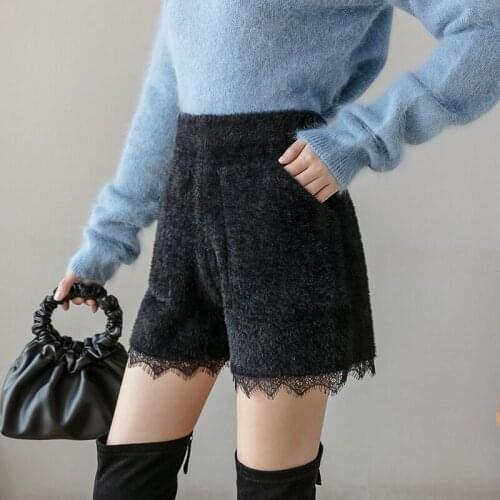 New Autumn 2020 fashion shorts women mink fur female shorts solid lace patchwork short trousers Style for women shorts