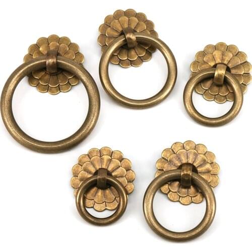 1x Kitchen Accessory Antique Brass Handles Cupboards Wardrobe Handle Circle Ring Knobs for Furniture Door Box