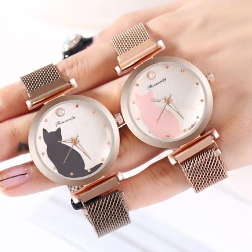 PieWWMM Ladies Gold Watch