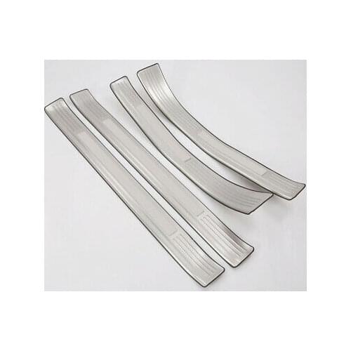 Stainless Steel Outer Door Sill Scuff Plate 4pcs For Nissan Altima 2019
