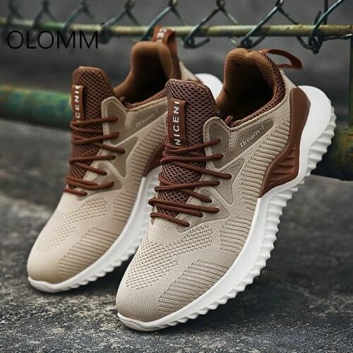 2019 New Korean Version of The Large Size Flying Woven Sneakers Mens Wild Student Running Shoes Sneakers Zapatos De Hombre